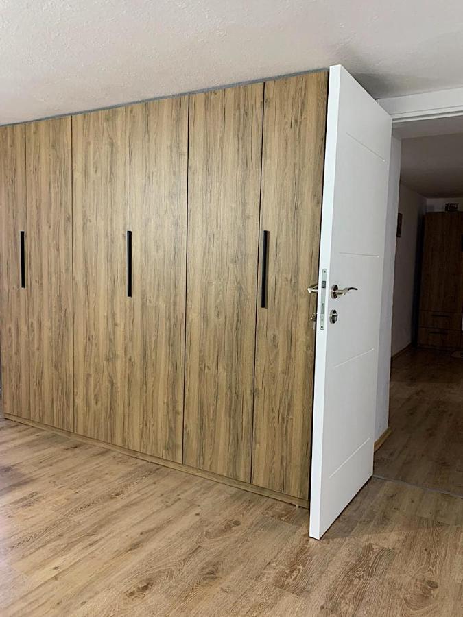 Toti Apartments Tiranë Luaran gambar