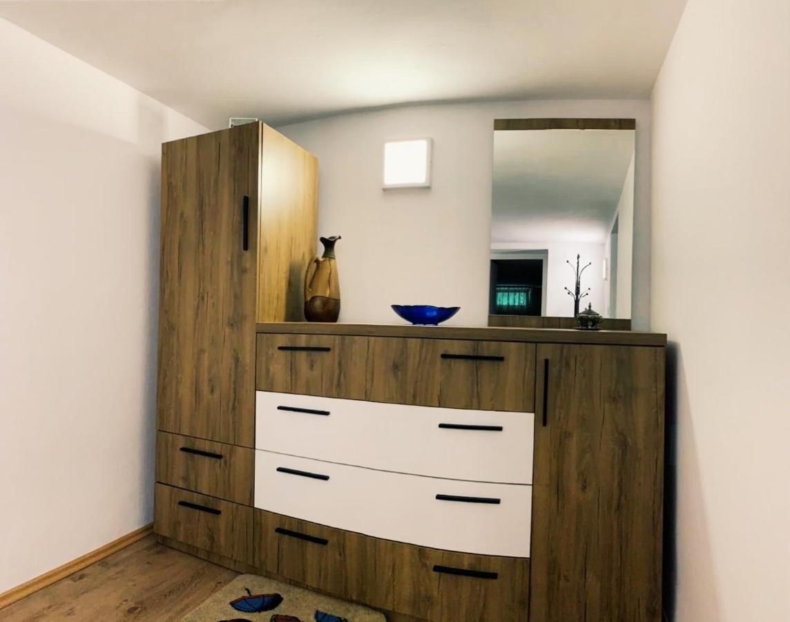 Toti Apartments Tiranë Luaran gambar
